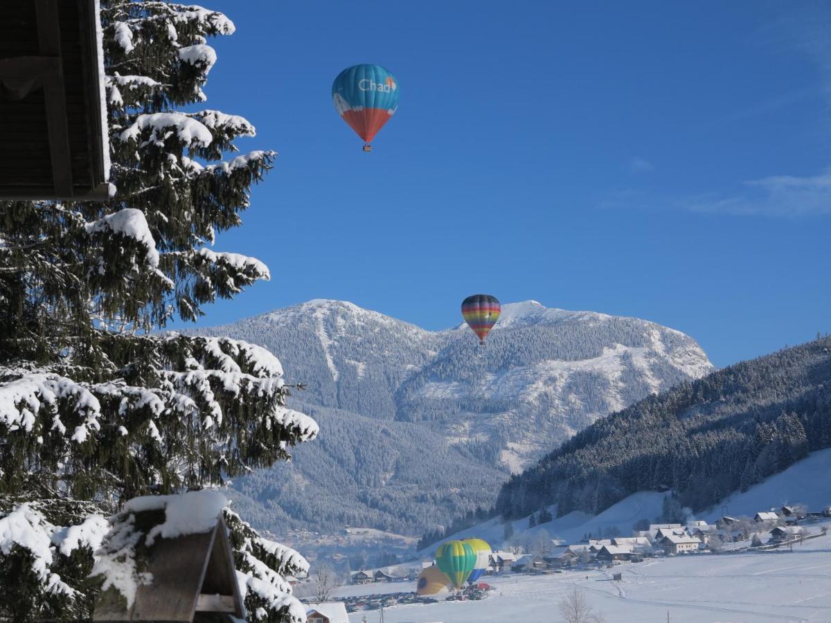 Ferienwohnung Kunterbunt Gosau Exteriér fotografie